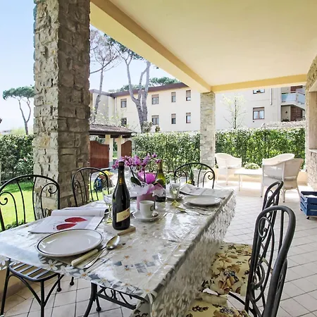 Giovanna By Interhome * Forte dei Marmi